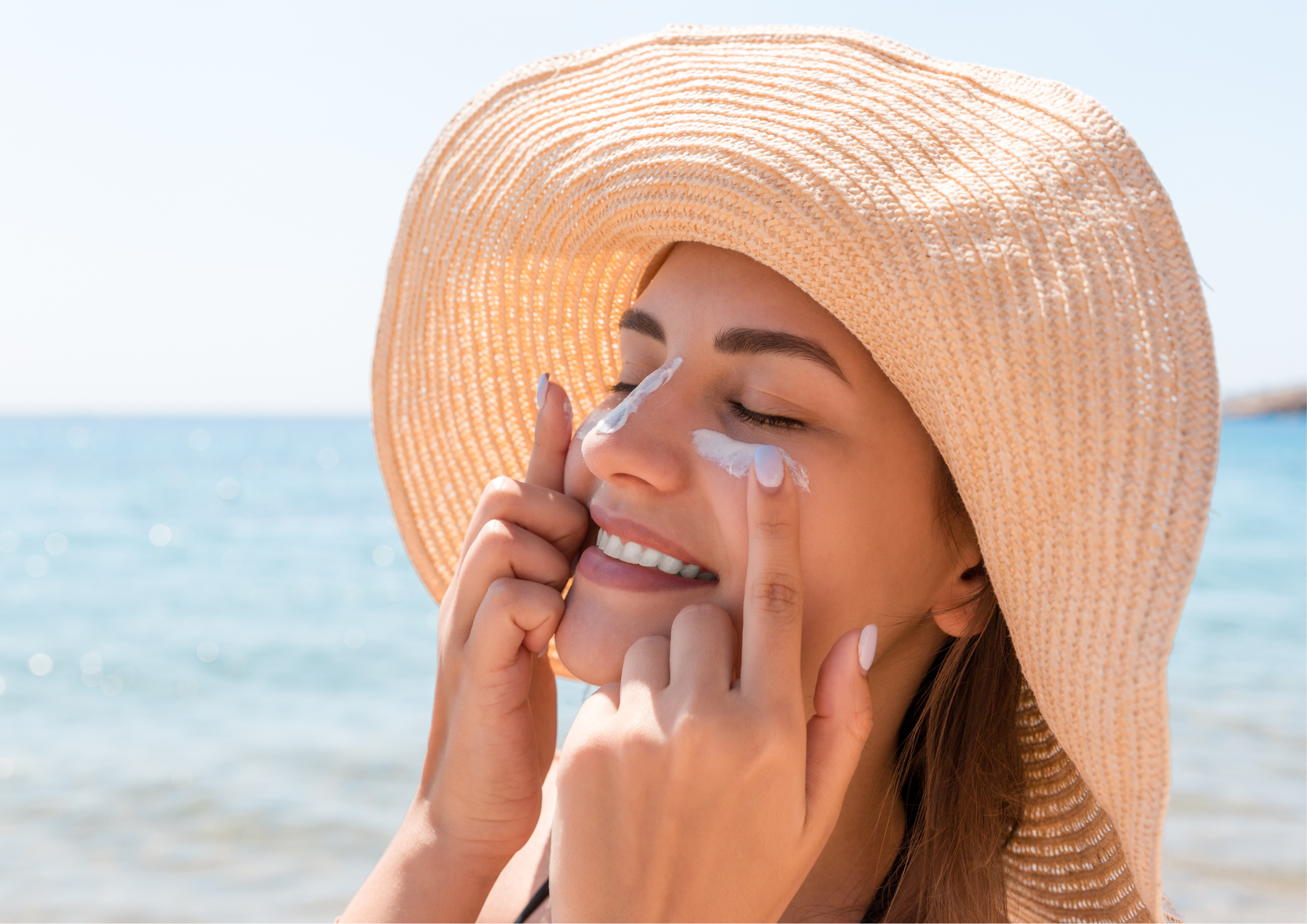 Daily Sunscreen Halves Your Melanoma Risk
